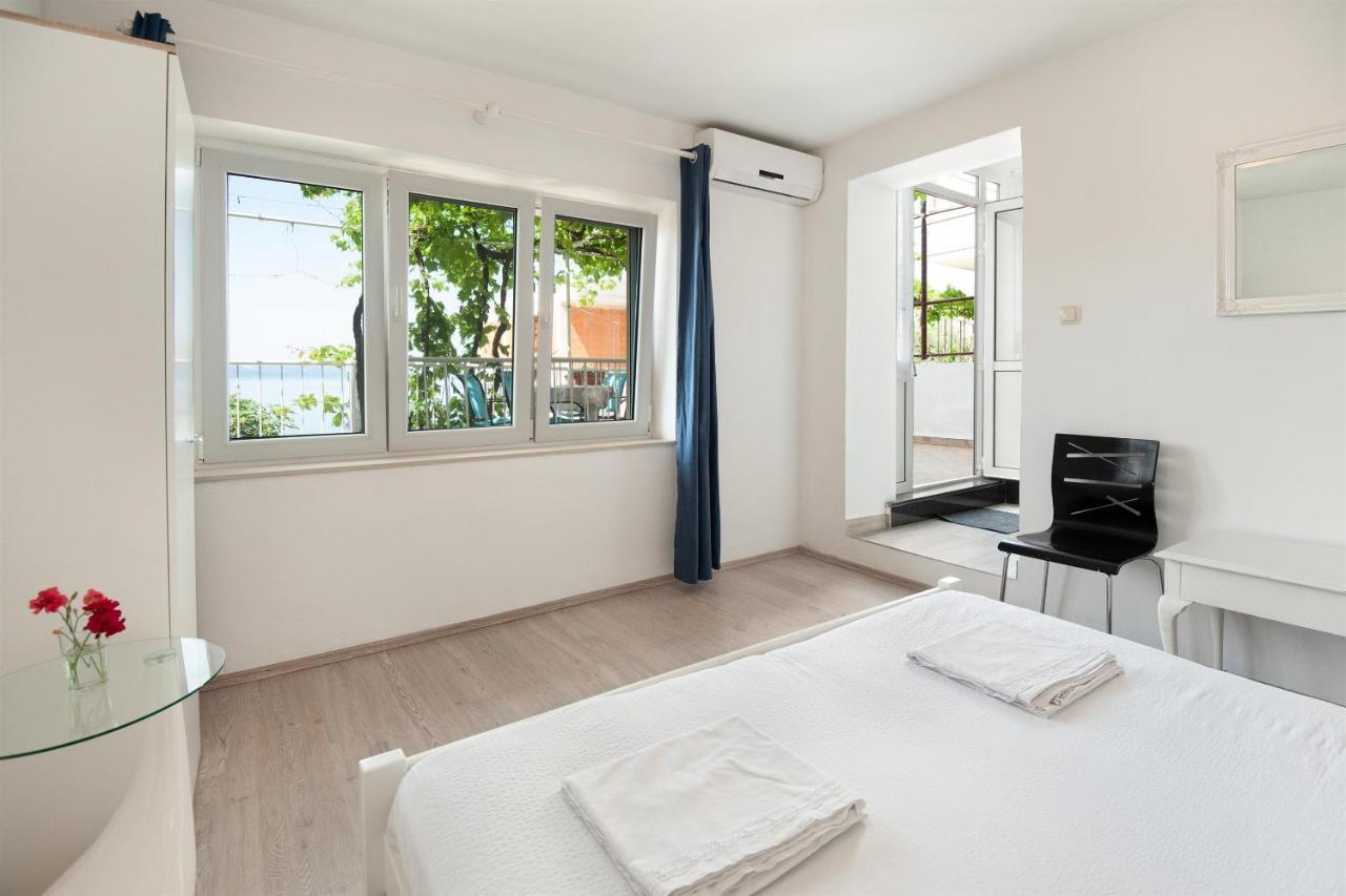 Apartments Antonija 오미스 외부 사진